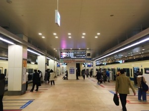 新宿駅に到着。